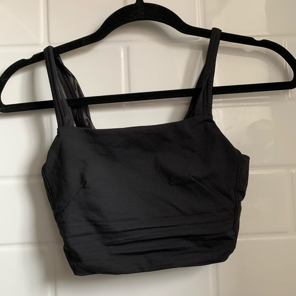 Lulu lemon sports bra